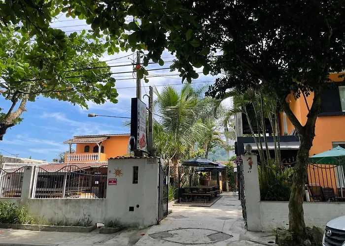 Pousada Praia Do Tombo Guarujá